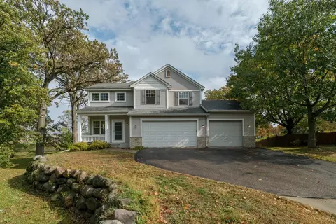 8331 Balsam Ln, Victoria, MN 55386