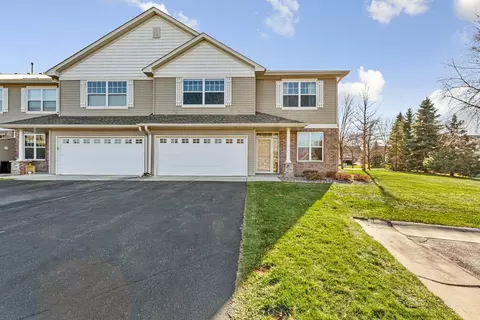 1574 Independence Dr #701, Northfield, MN 55057