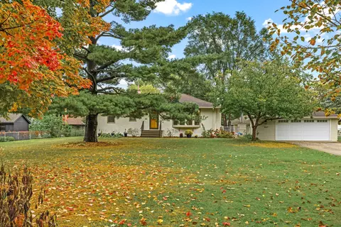 10627 Thomas Ave S, Bloomington, MN 55431