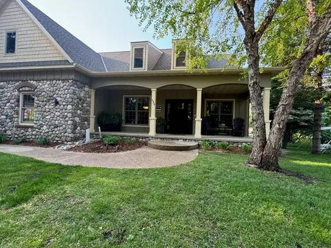524 19th St SE, Willmar, MN 56201