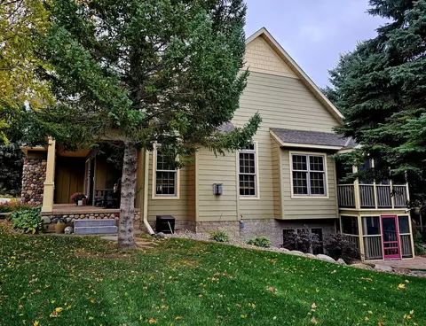 Exterior - 524 19th St SE, Willmar, MN 56201 photo 3 of 5