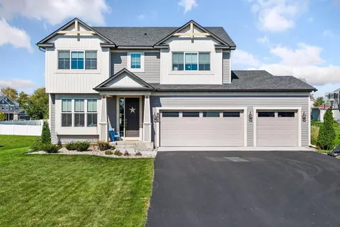 1704 Pebblestone Rd, Carver, MN 55315