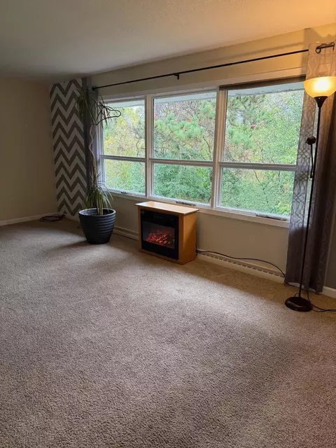 Living - 1419 Mary St, Brainerd, MN 56401 photo 1 of 3