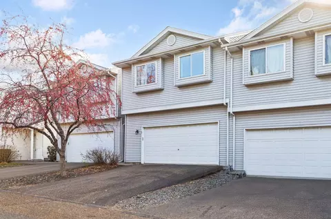 1620 Namekagon St #3, Hudson, WI 54016