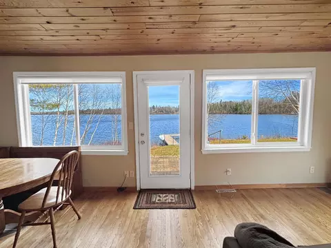 Entry Way - 2153 River Rd, Duluth, MN 55803 photo 1 of 3