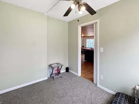 Bedroom - 2153 River Rd, Duluth, MN 55803 photo 2 of 7