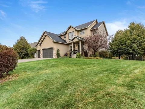 14462 Grand Oaks Dr, Baxter, MN 56425