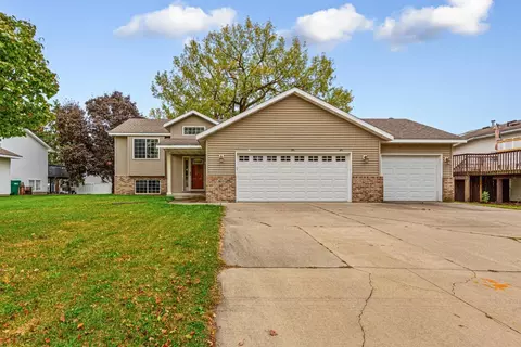 2075 Hemlock Ave NE, Owatonna, MN 55060