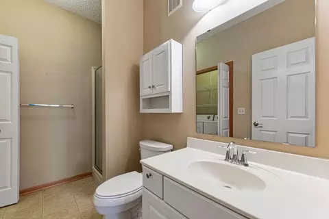 Bath - 2712 Village Dr, Faribault, MN 55021 photo 2 of 2