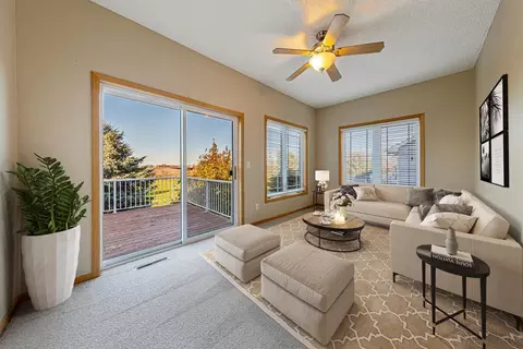 Living - 2712 Village Dr, Faribault, MN 55021 photo 2 of 8