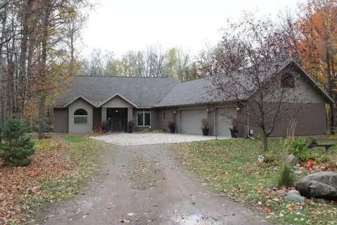 920 Blackrock Rd, Aitkin, MN 56431