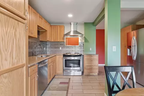3461 Kent St #1209, Shoreview, MN 55126