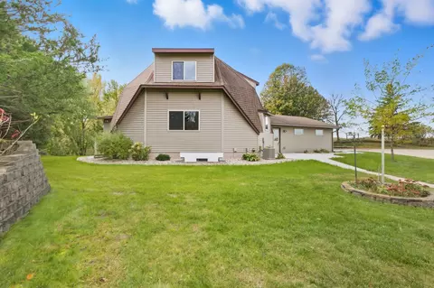 1911 60th Ave NW, Willmar, MN 56201