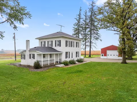 10435 165th Ave SE, Chatfield, MN 55923