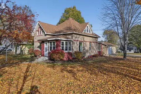 225 E 4th St, Monticello, MN 55362