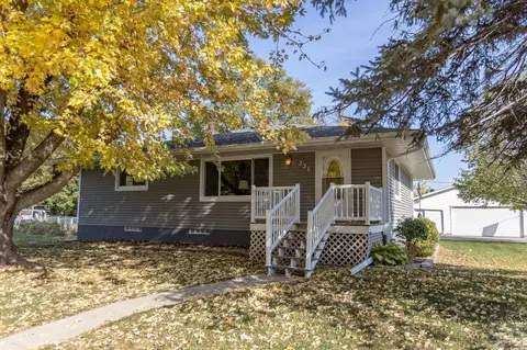 331 S Ewing St, Good Thunder, MN 56037