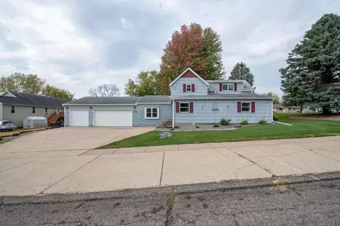 600 Main St, Madison Lake, MN 56063