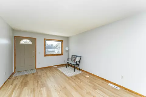 Living - 209 E Henry St, Le Roy, MN 55951 photo 2 of 3