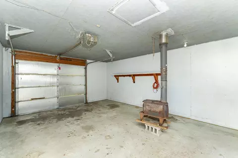 Other - 209 E Henry St, Le Roy, MN 55951 photo 7 of 10