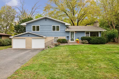 11051 Russell Ave S, Bloomington, MN 55431