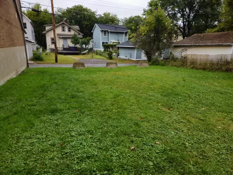 483 Charles Ave, Saint Paul, MN 55103 photo 9