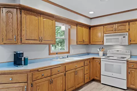 7707 111th Ave N, Champlin, MN 55316 photo 9