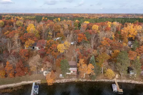 10313 Ossawinnamakee Rd, Pequot Lakes, MN 56472