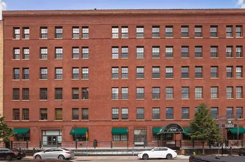 716 N 1st St #536, Minneapolis, MN 55401