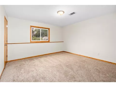 7009 Rolling View Dr, Saint Cloud, MN 56303 photo 13