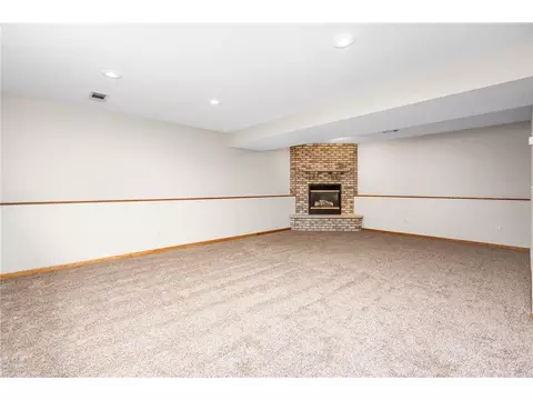 7009 Rolling View Dr, Saint Cloud, MN 56303 photo 11