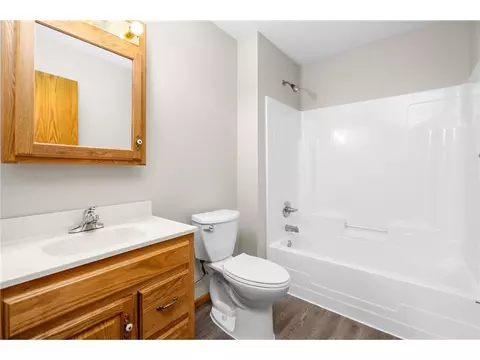 7009 Rolling View Dr, Saint Cloud, MN 56303 photo 12