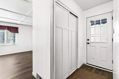 1317 E 9th St, Duluth, MN 55805 photo 5