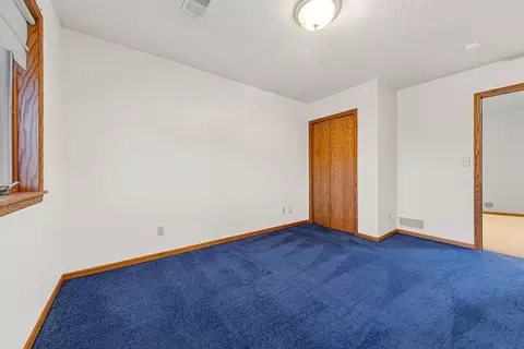 Bedroom - 1308 Greenleaf Rd, Faribault, MN 55021 photo 10 of 10