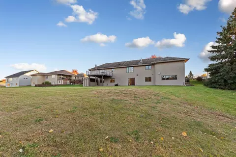Exterior - 1308 Greenleaf Rd, Faribault, MN 55021 photo 7 of 12
