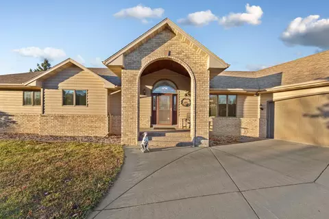 Exterior - 1308 Greenleaf Rd, Faribault, MN 55021 photo 2 of 12