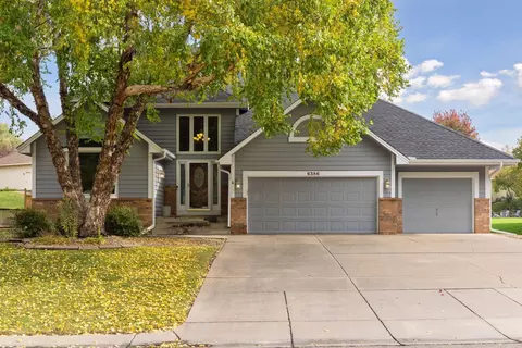 6386 Minnesota Ln N, Maple Grove, MN 55311