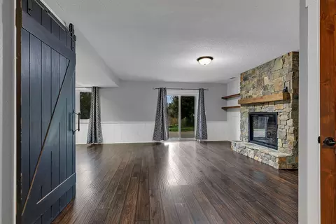 Living - 507 9th Ave N, Cold Spring, MN 56320 photo 3 of 9