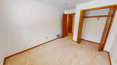 Bedroom - 2610 9th St SW, Willmar, MN 56201 photo 2 of 10