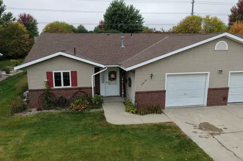 Exterior - 2610 9th St SW, Willmar, MN 56201 photo 2 of 6