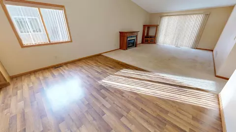 Living - 2610 9th St SW, Willmar, MN 56201 photo 4 of 16