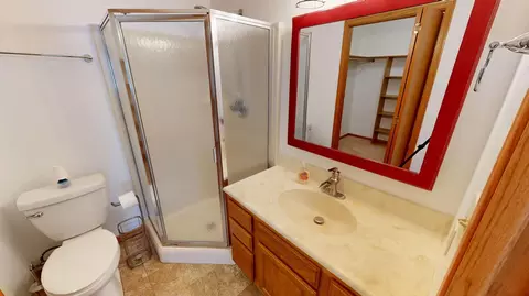 Bath - 2610 9th St SW, Willmar, MN 56201 photo 4 of 9