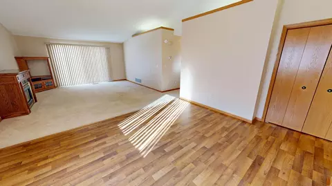 Living - 2610 9th St SW, Willmar, MN 56201 photo 2 of 16