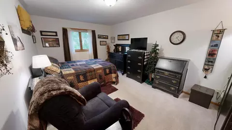 Bedroom - 2610 9th St SW, Willmar, MN 56201 photo 7 of 10