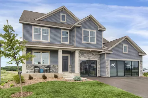 10746 Bent Pine Ln, Woodbury, MN 55129