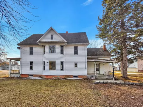 Exterior - 205 E 3rd St E, Herman, MN 56248 photo 1 of 7