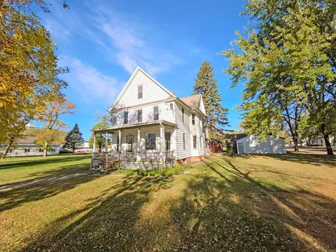 Exterior - 205 E 3rd St E, Herman, MN 56248 photo 5 of 7