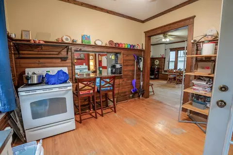 Kitchen - 1609 9th St SW, Willmar, MN 56201 photo 4 of 4