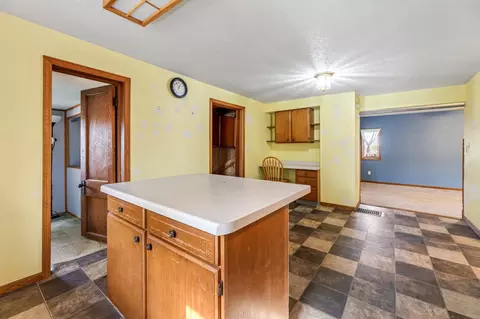 411 S Main St, Unity, WI 54488 photo 6
