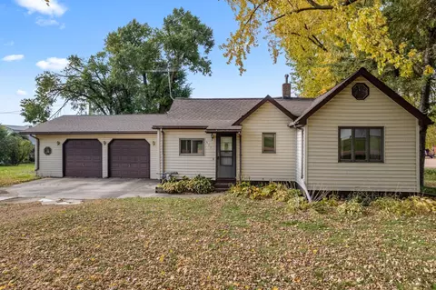411 S Main St, Unity, WI 54488