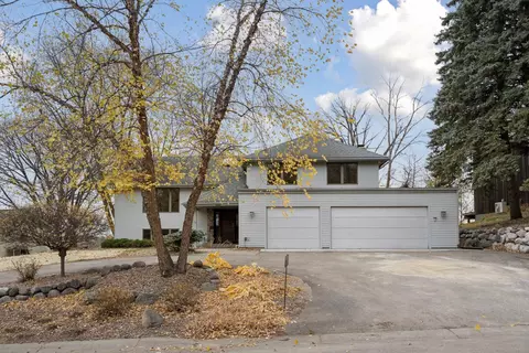 16955 Weaver Lake Dr, Maple Grove, MN 55311